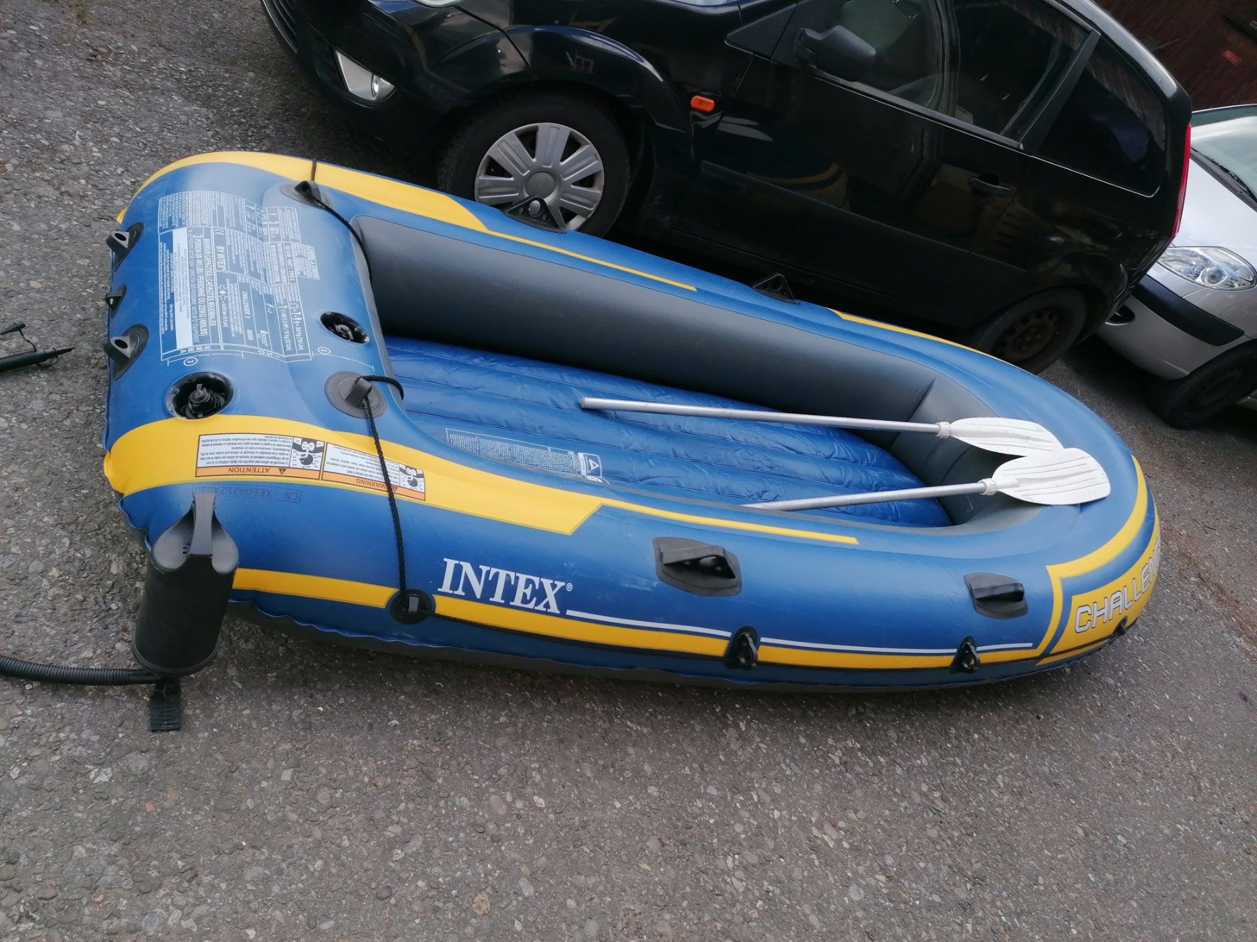 Barche: INTEX Challenger 3 Boot für 3Personne oder 320kg – Usato da Biel / bienne venduto da Sarouch9 4