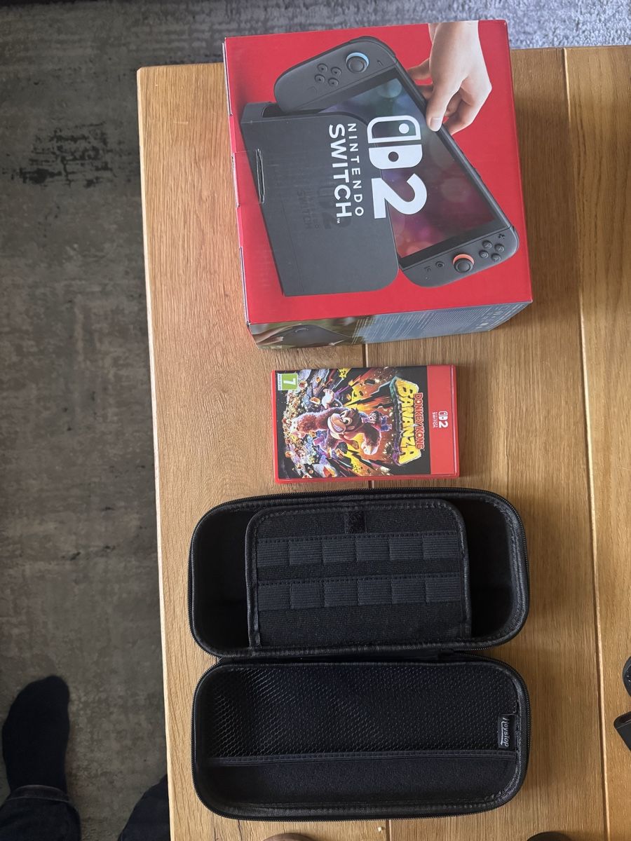 Nintendo Consoles: Nintendo Switch 2 OVP + Donkey Kong Bananza + Hardcase – Neuf avec emballage d'origine à Oetwil a.d. Limmat par nino8952 1
