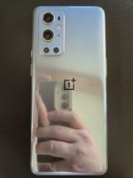 OnePlus 9 Pro (très bon état)