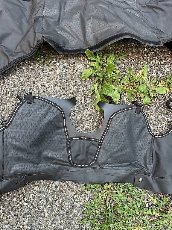 Altro per Abbigliamento & Protezione sul lavoro: Tablier hiver pour tmax  – Usato da Renens venduto da lau_l6j6 4