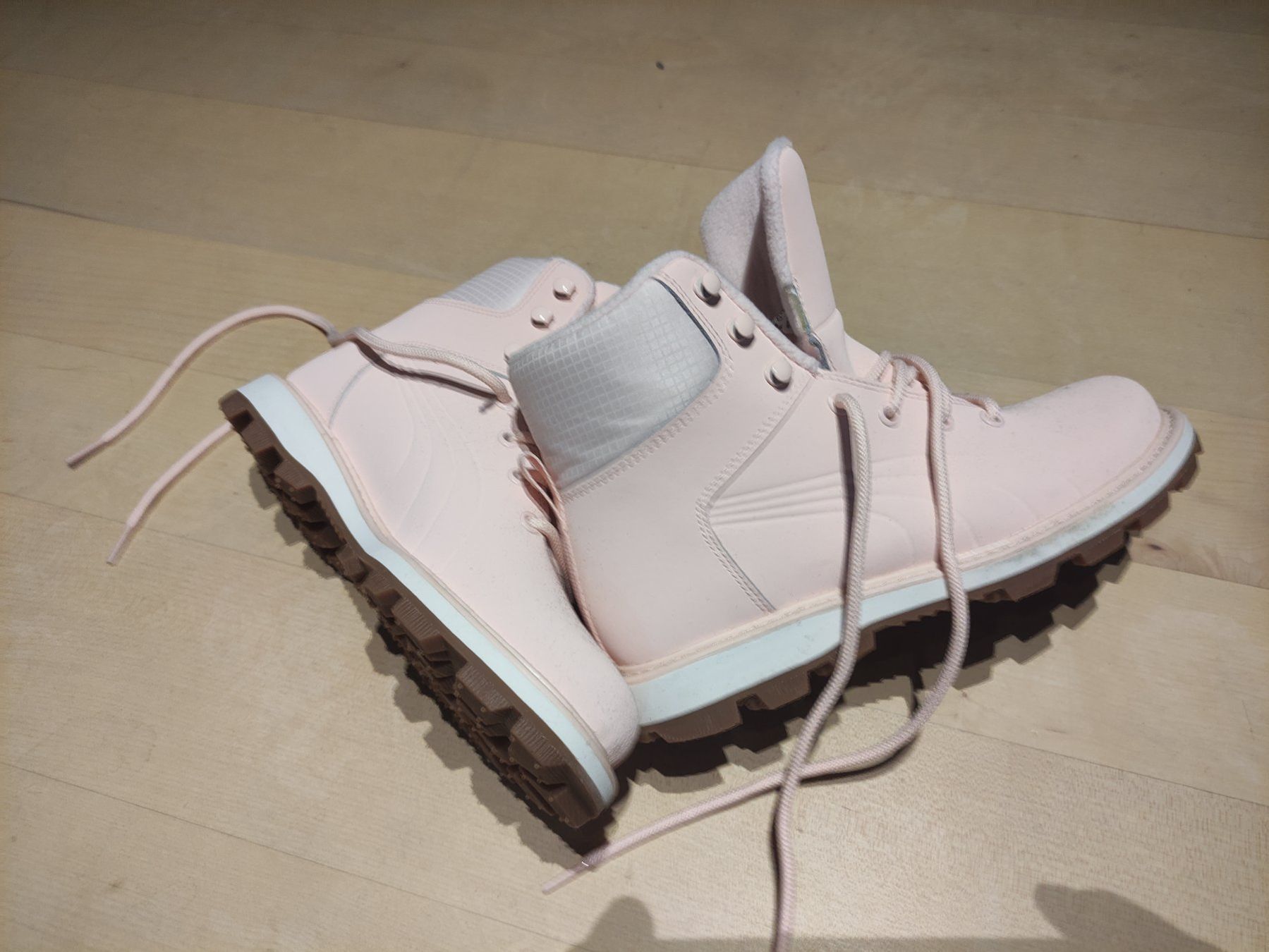 Puma Damenschuhe: PUMA Winterschuhe - nie getragen – Gebraucht aus Cham von cgroove
