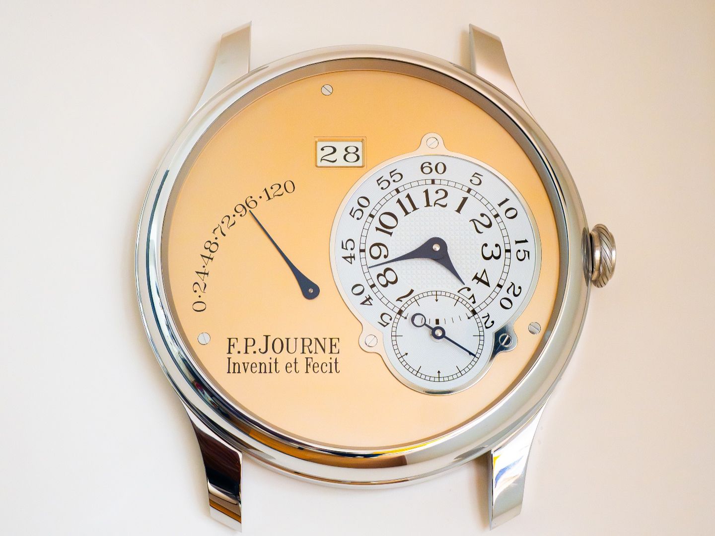 Orologi da terra & Orologi da parete: Wall clock FP Journe Octa Réserve de marche Extremely rare – Nuovo e nell'imballaggio originale da Genève venduto da Swisstreasures-SA 2