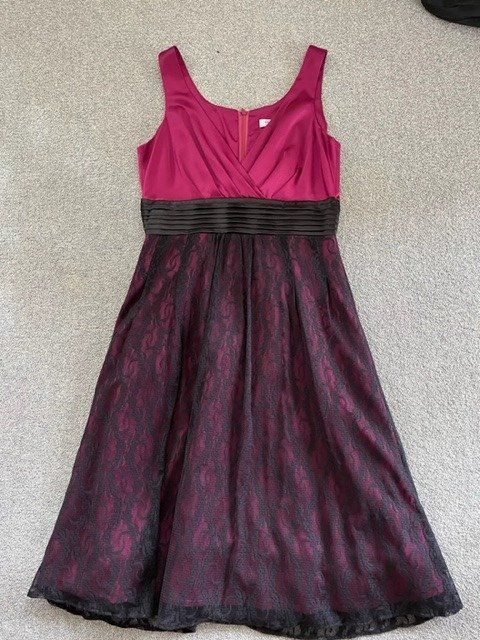 Vestiti: Abendkleid Gr 36 Fabrikneu – Nuovo e nell'imballaggio originale da Rekingen AG venduto da Barmaleus 1