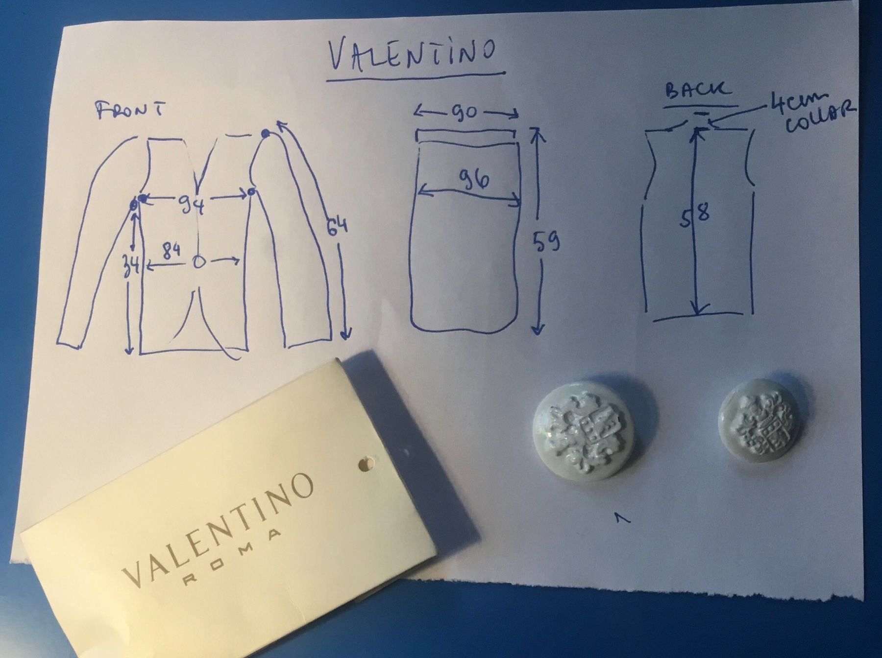 Valentino Anzüge & Kostüme: VALENTINO polka dot suit  Luxury 46IT – Gebraucht aus Basel von 18Inspiration 4