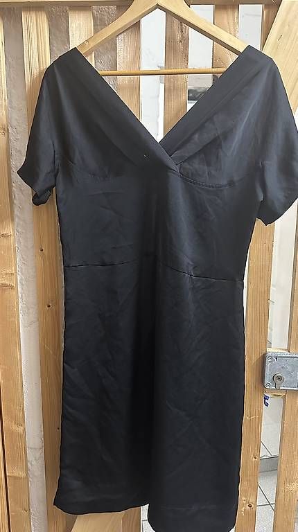 Robes: Comptoir des Cotonniers | Kleid Grösse S – D'occasion à ZÜRICH par Schnauk 1