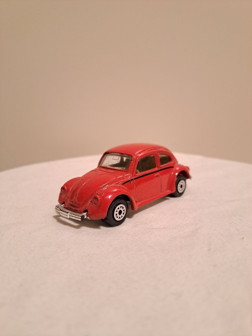 Volkswagen Modellini d'auto: Vintage 1300 VW Käfer Modellauto – Usato da Wädenswil venduto da FrieBro