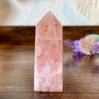 ✲ Rosen Calcit Mini Turm ✲ 64mm/ Rose Calcite Obelisk Spitze