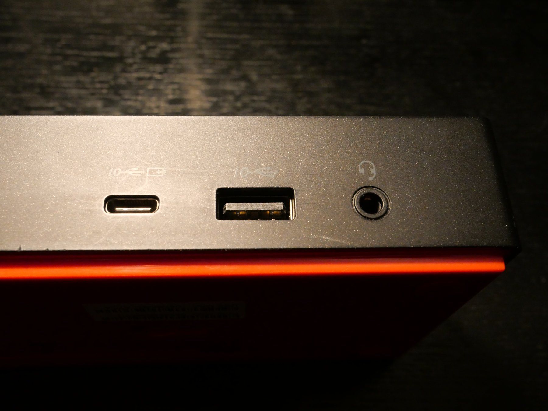 Lenovo Docking station: LENOVO THINKPAD UNIVERSAL THUNDERBOLT 4 DOCKING STATION – D'occasion à Neftenbach par Campervan_B 4