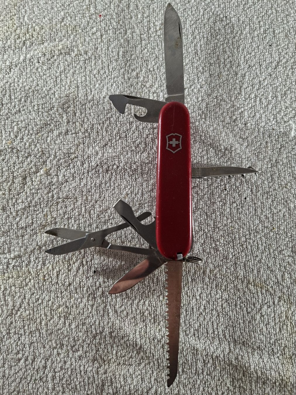 Victorinox Taschenmesser: 2 Viktorinox Officier Suisse – Gebraucht aus Grindelwald von carro5 1