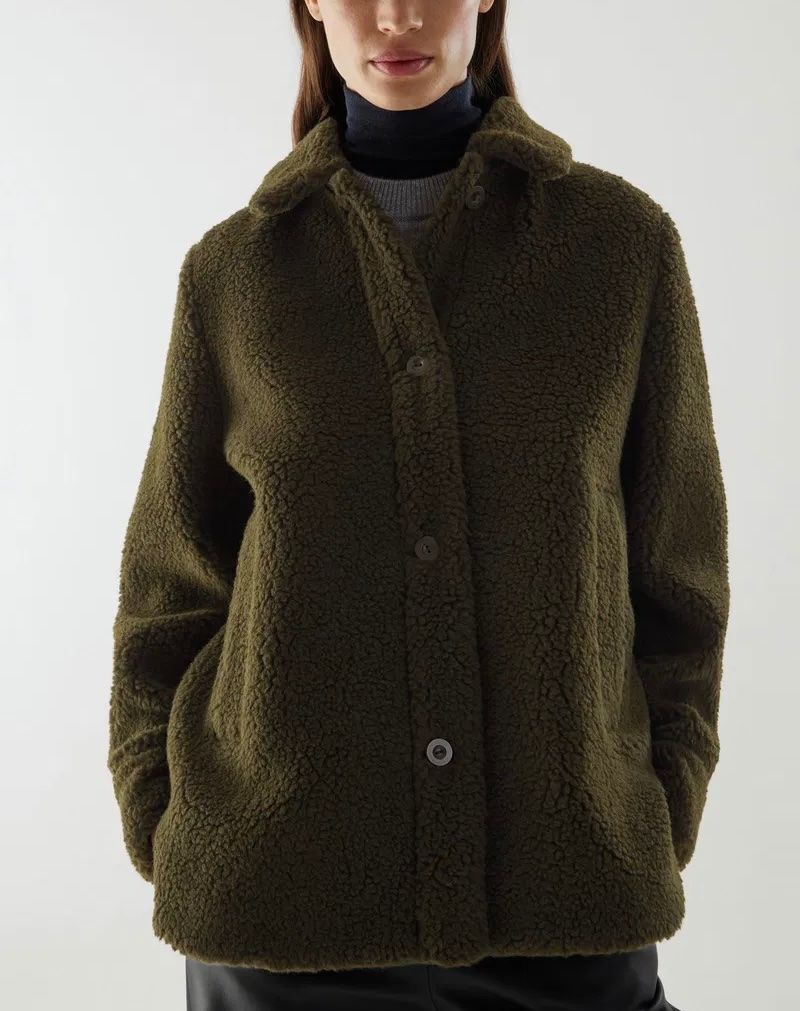 Cos Vestes: COS Fleece Jacket size 36 – D'occasion à Zürich par Kinga_R