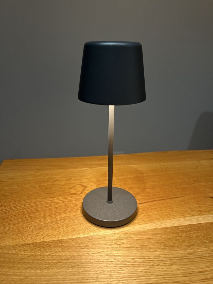 Lampade: Molto Luce Aesta Mini T Tischleuchte – Nuovo e nell'imballaggio originale da Stalden VS venduto da Sandro_Regotz 1