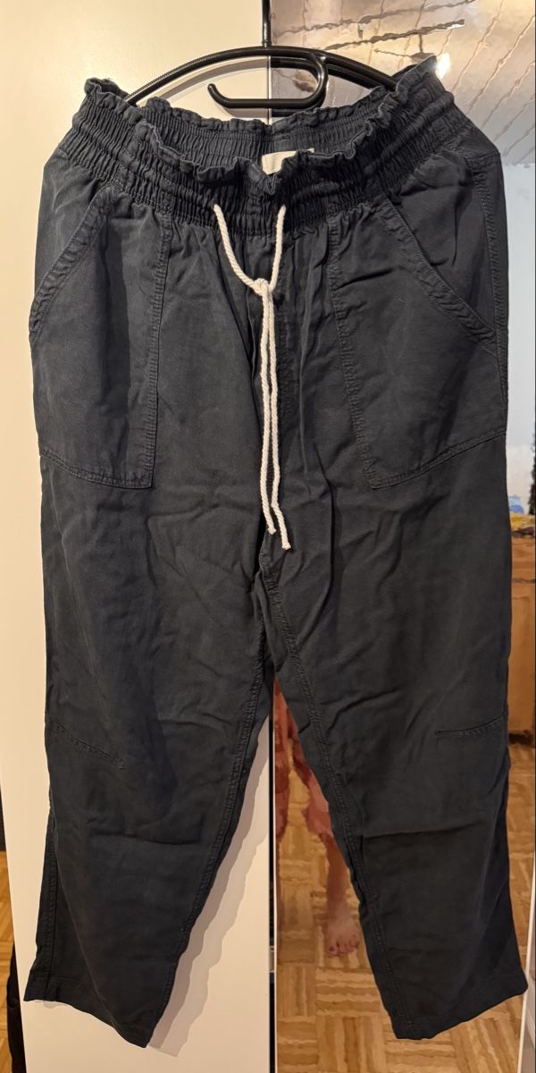 Kleiderpakete: Grosses Kleiderpaket Damen Gr M/38 – Gebraucht aus Russikon von Laro2 5