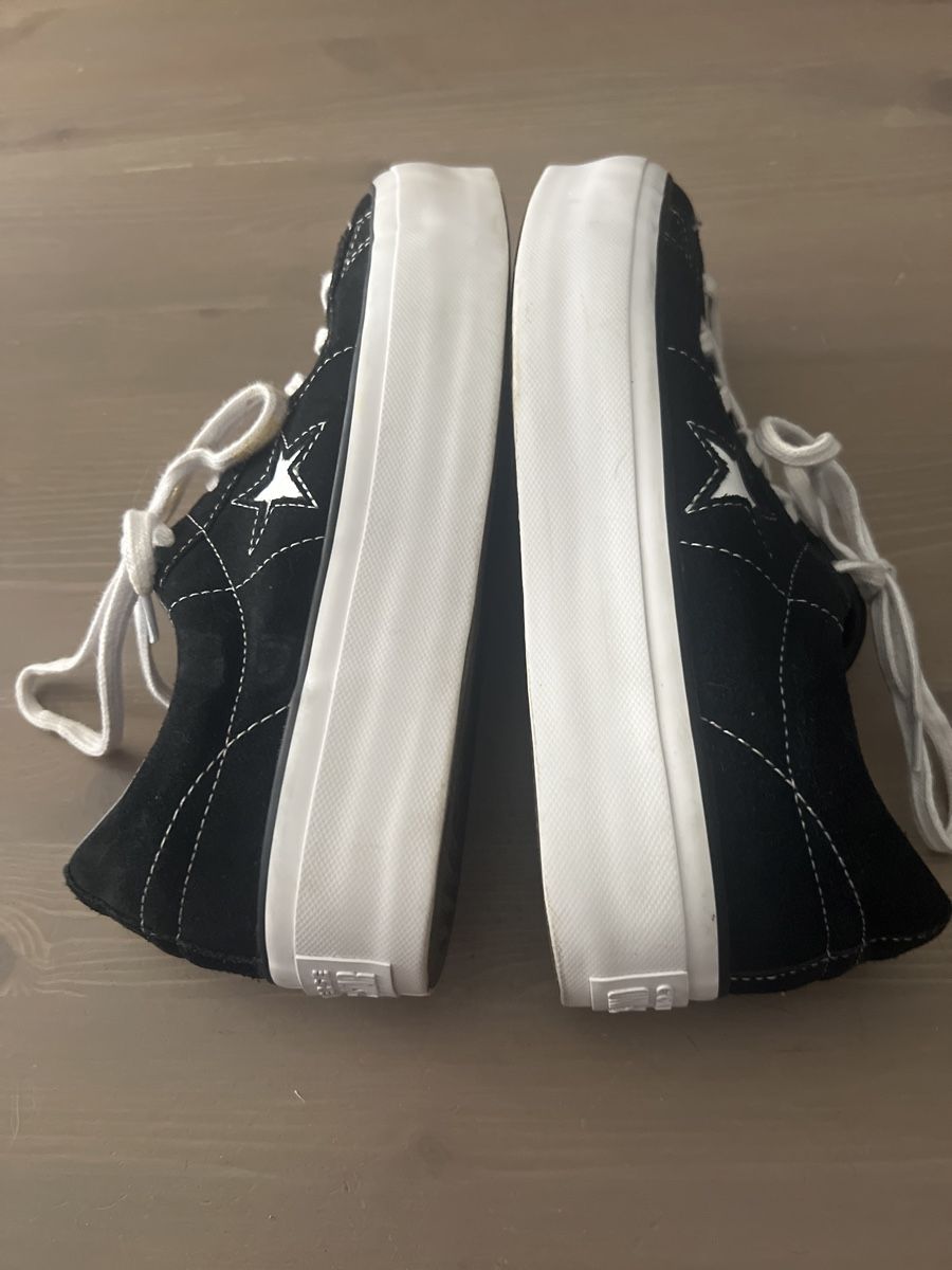 Converse Scarpe da uomo: JOLIE CONVERSE ONE STAR – Usato da Brügg BE venduto da traindenuit 2