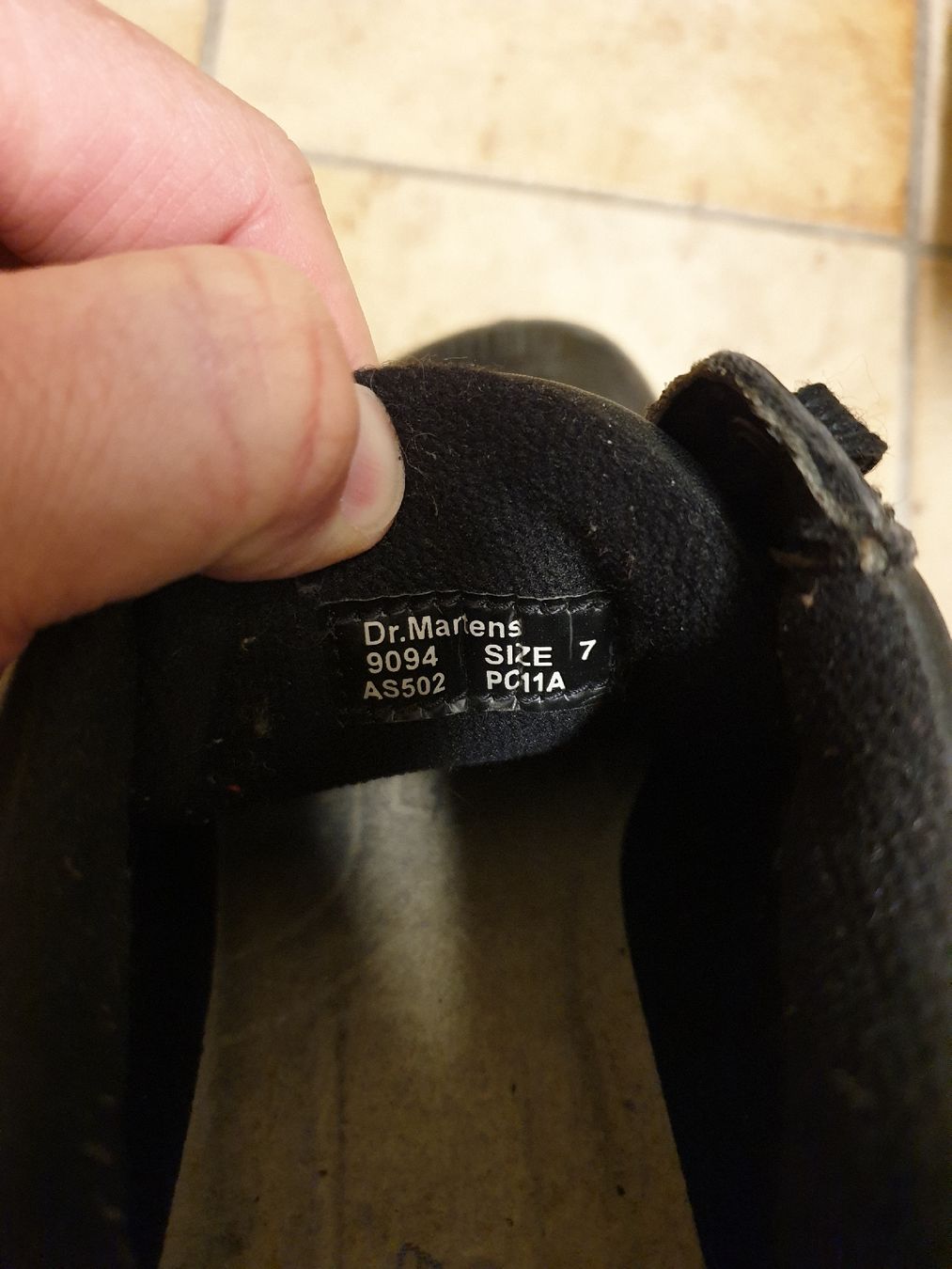 Dr. Martens Scarpe da uomo: Dr. Martens Schuhe Grösse 7 Schwarz – Usato da Ittigen venduto da Ziok187 4