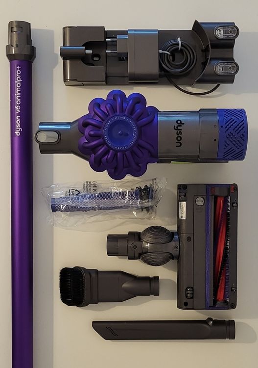 DYSON V6 animalpro+, HEPAFilter, Akku 100 neu + 3x grösser Kaufen auf Ricardo