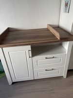 Wickelkommode mit abnehmbaren Aufsatz