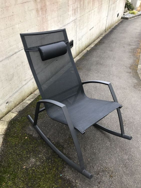 Toller Schaukelstuhl für aussen & innen Kaufen auf Ricardo