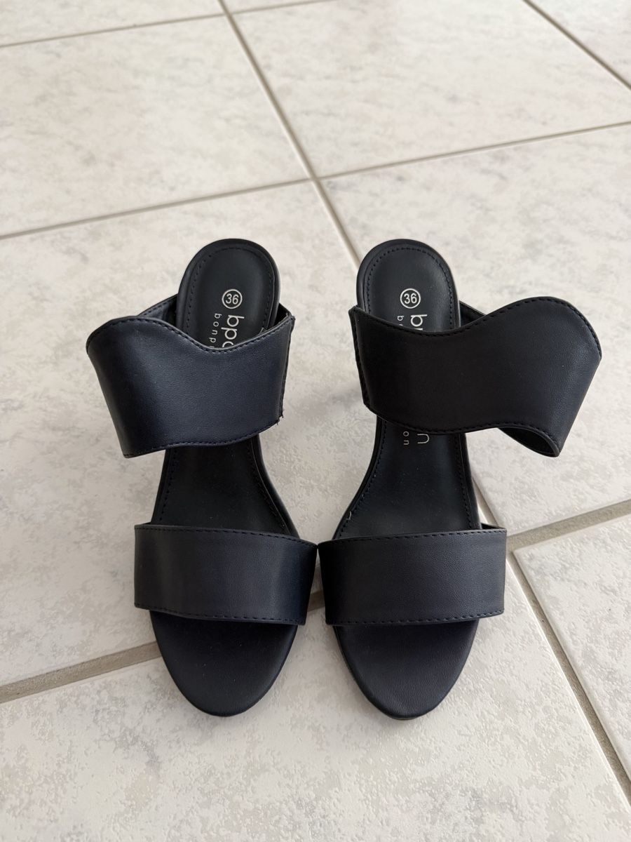 Scarpe da donna: Pumps offen Grösse 36 – Nuovo (secondo la descrizione) da Turgi venduto da ku-vo01