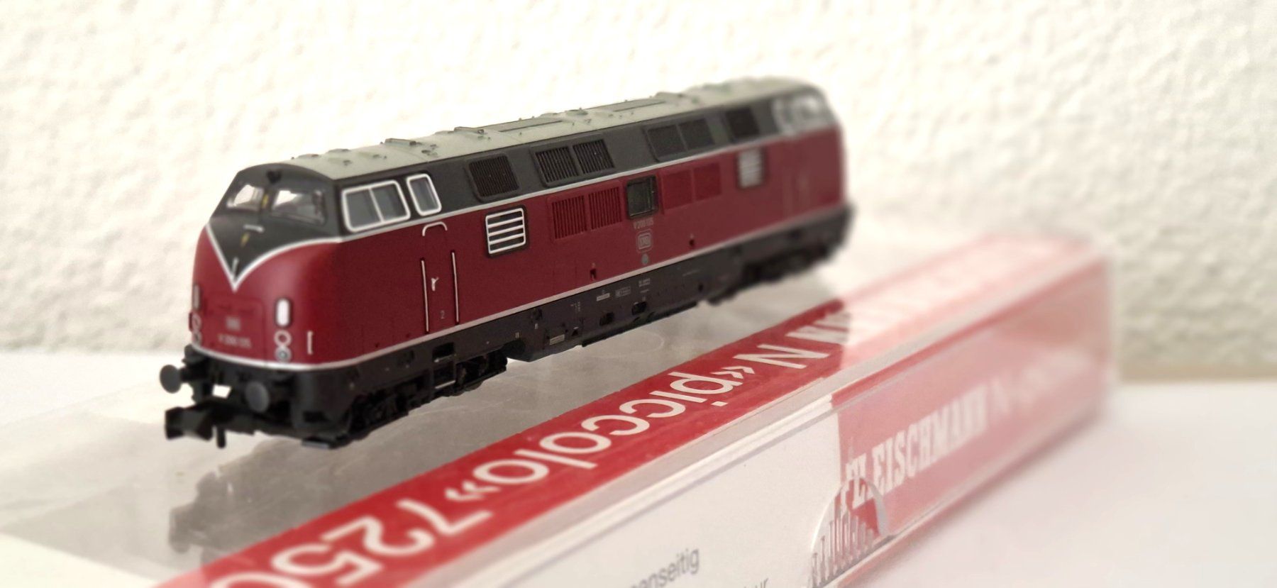 Fleischmann Trains électriques: Fleischmann DB DIESELLOK  V 200 135 – D'occasion à Biberist par Ntrains 3