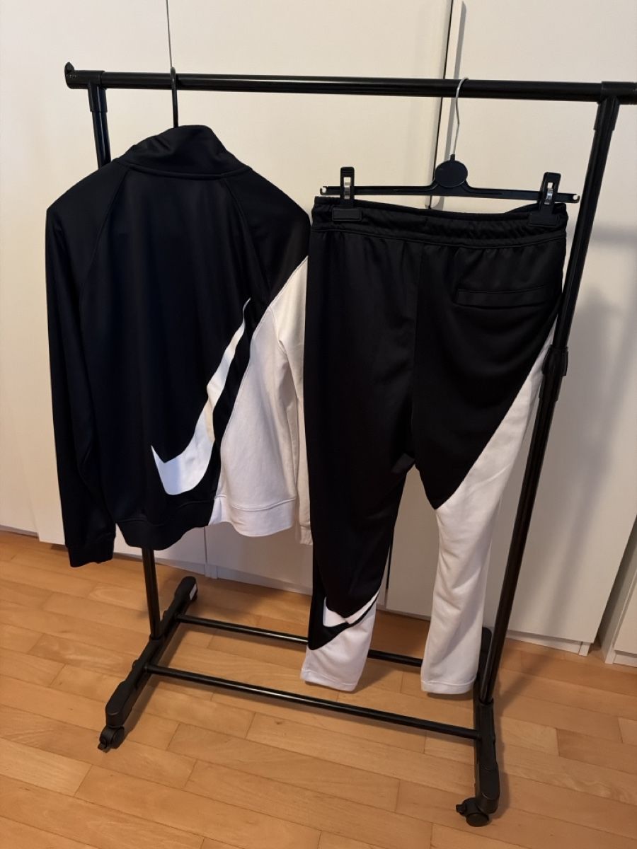 Nike Completi, tute sportive e funzionali: Nike training  – Usato da Sementina venduto da bru_vpp5 3