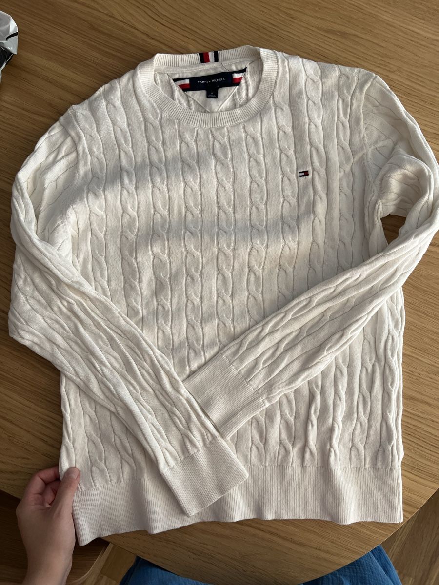 Tommy Hilfiger Pulls & Sweat-shirts: Pullover Tommy Hilfiger weiss, Grösse M – D'occasion à Luzern par maisonnoir