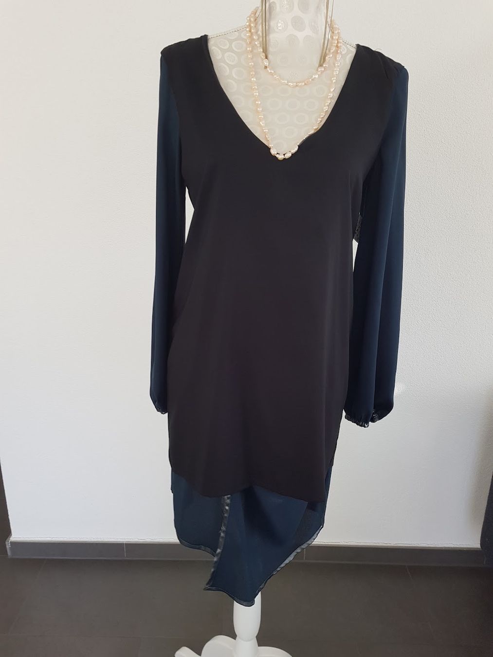 Sisley Lotti di vestiti: Festliches Kleid – Usato da Magden venduto da stricklady 6