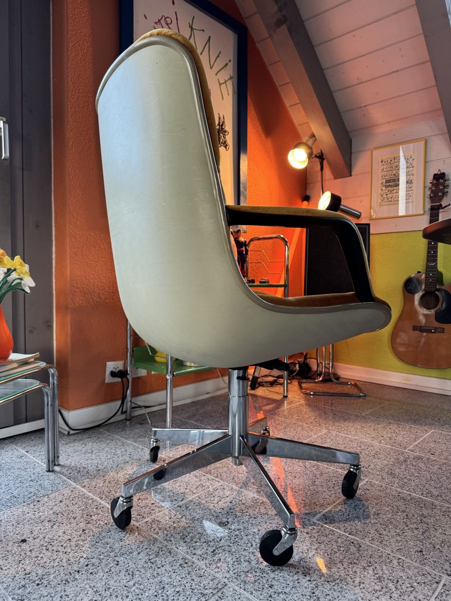 Steelcase Sedie: Steelcase Bürostuhl Nr 3 – Usato da Stans venduto da Bridges_Vintage 8