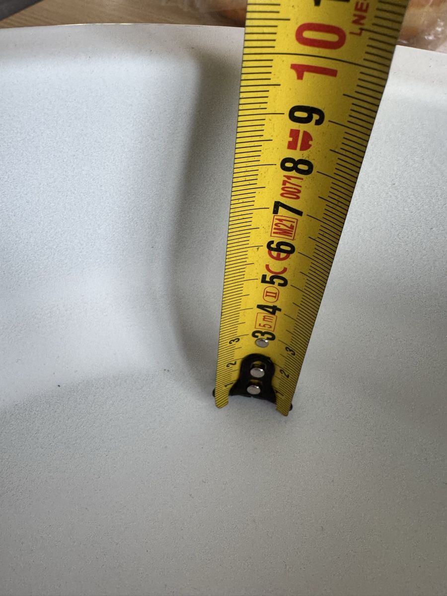 Plateaux: Plat blanc diam. 32 cm bon état – D'occasion à Veyrier par kimedovapa 2