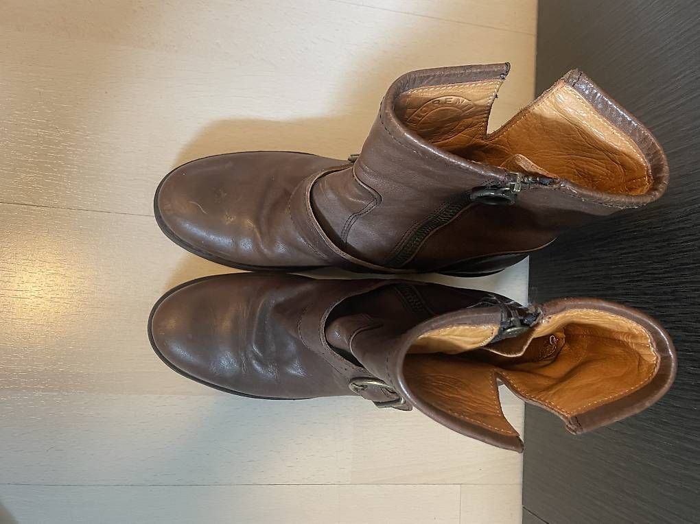 Damenschuhe: Stivale fiorentini+baker – Gebraucht aus Gentilino von ver_n6bc 1