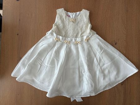 Hochzeitskleid für Mädchen in ecru, Size 130, 4-5Y