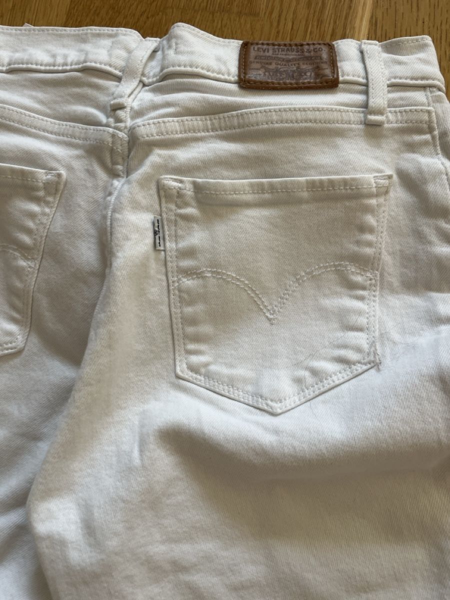 Levi's Jeans: Levi’s high rise straight 28 white – Usato da Zürich venduto da kleinesgrau 3