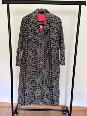 Voyage coat