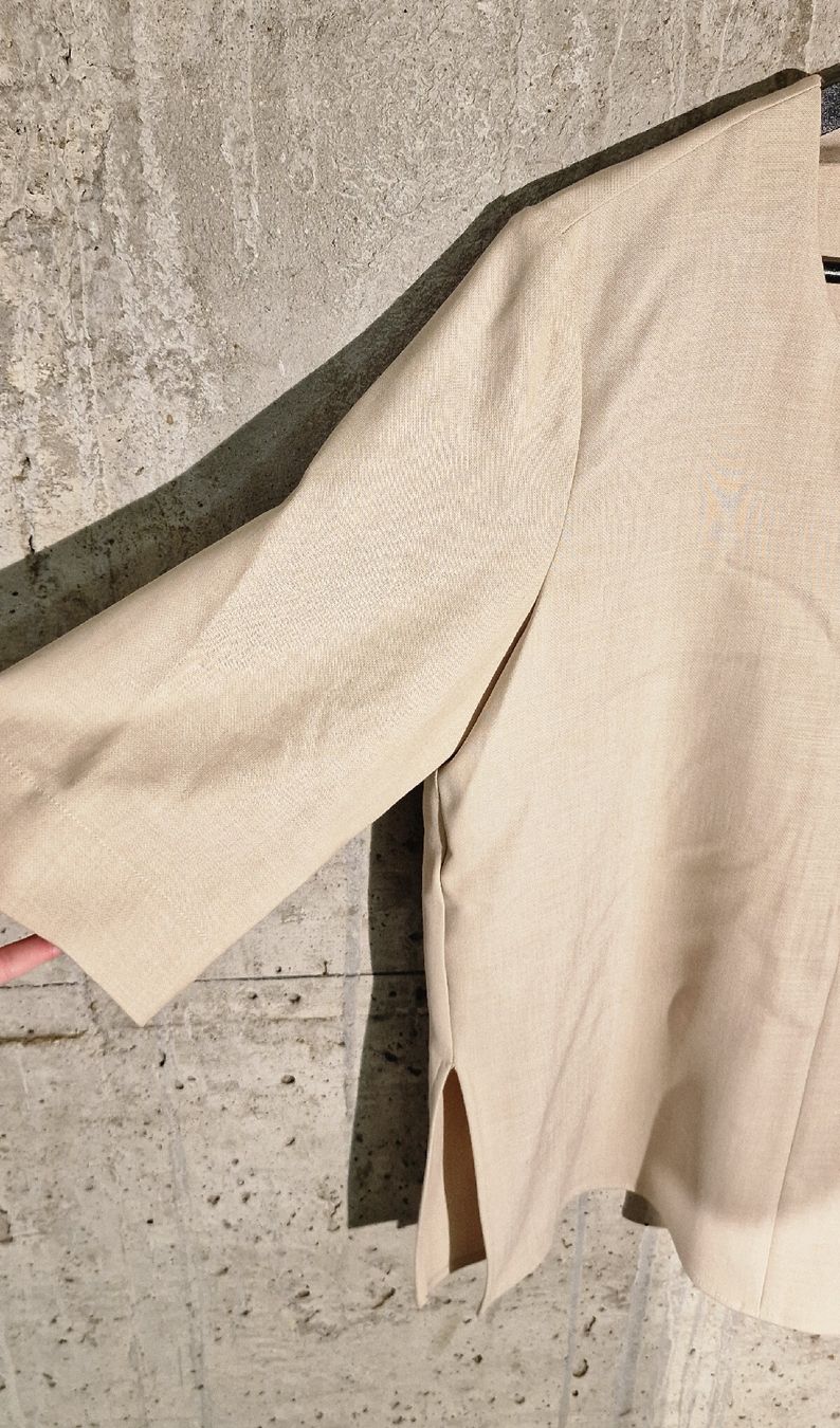 Gerry Weber Camicette: Gerry Weber Bluse, beige Leinenoptik, Grösse 38, Sommer – Usato da Affeltrangen venduto da Szafaoli 1