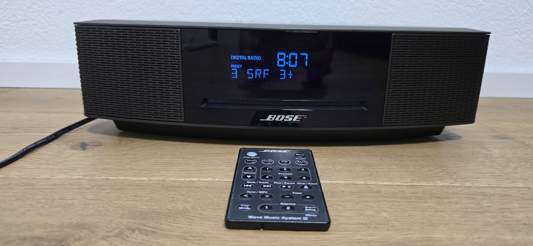 Bose Radios: Bose Wave Music System IV Digital Radio CD Player – Gebraucht aus Spiez von  1