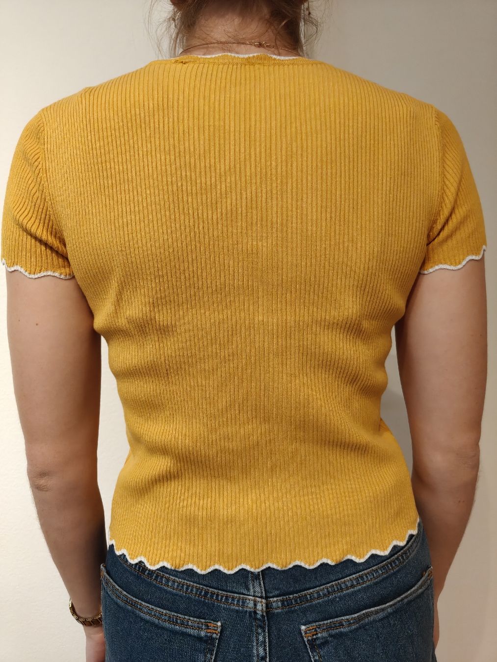 T-Shirts: Damen Strickoberteil gelb Gr. S – Gebraucht aus Olten von Edelw1ss 2