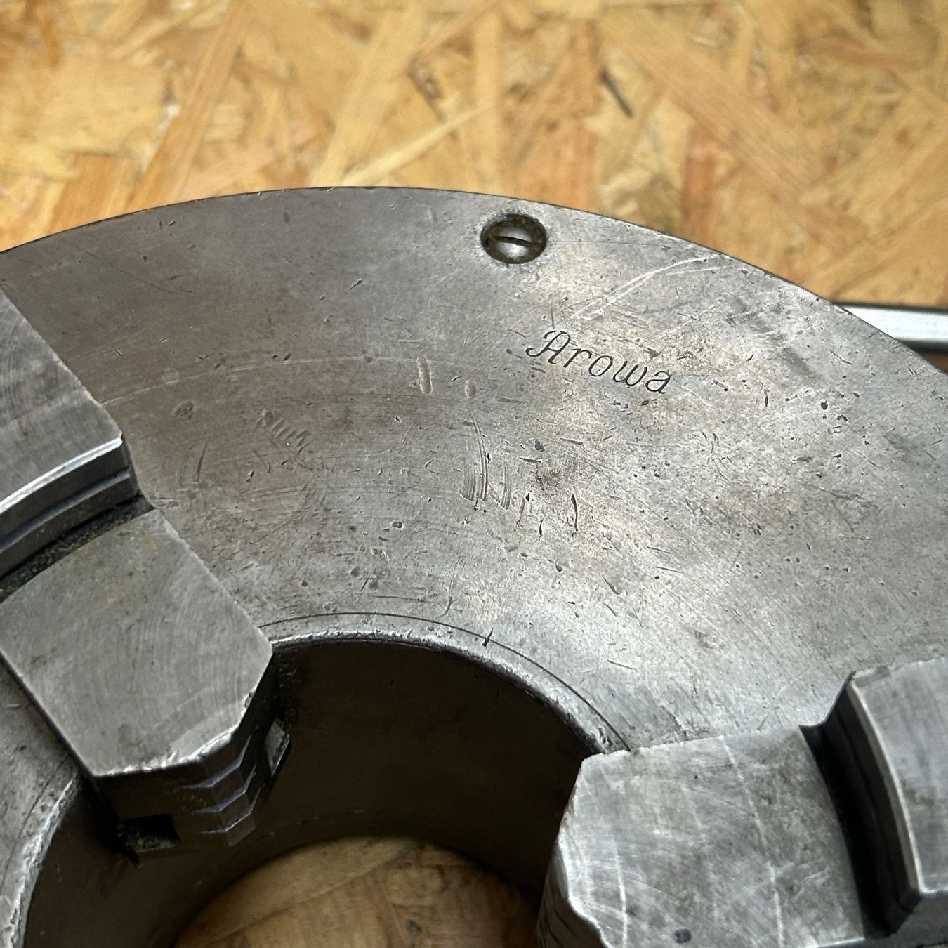 Tutti gli attrezzi: Dreibackenfutter Arowa D240 mm – Usato da Untersiggenthal venduto da sinamoll 2