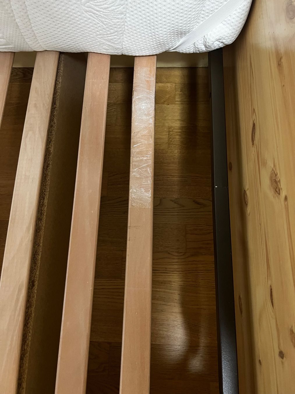 Letti: Bett 90x 200 – Usato da Ebikon venduto da Venus025 2