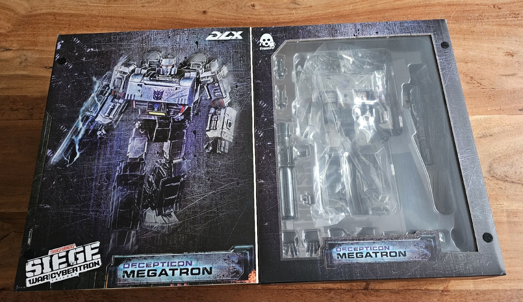 Statuette:  Transformers: War For Cybertron - Megatron - DLX Figur – Nuovo e nell'imballaggio originale da St. Gallen venduto da plh_n2wm 2