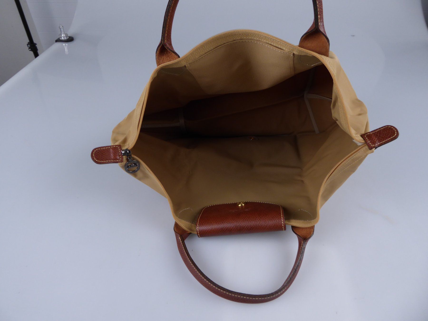 Longchamp Borse: Longchamp Le Pliage Tasche, hellbraun gebraucht – Usato da Volketswil venduto da brockipfannenstil 4