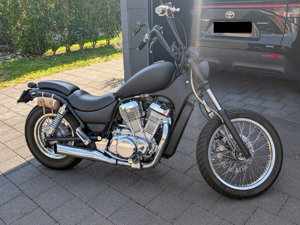 Suzuki Intruder VS 750 GLP Custom Chopper Bobber Style (D'occasion