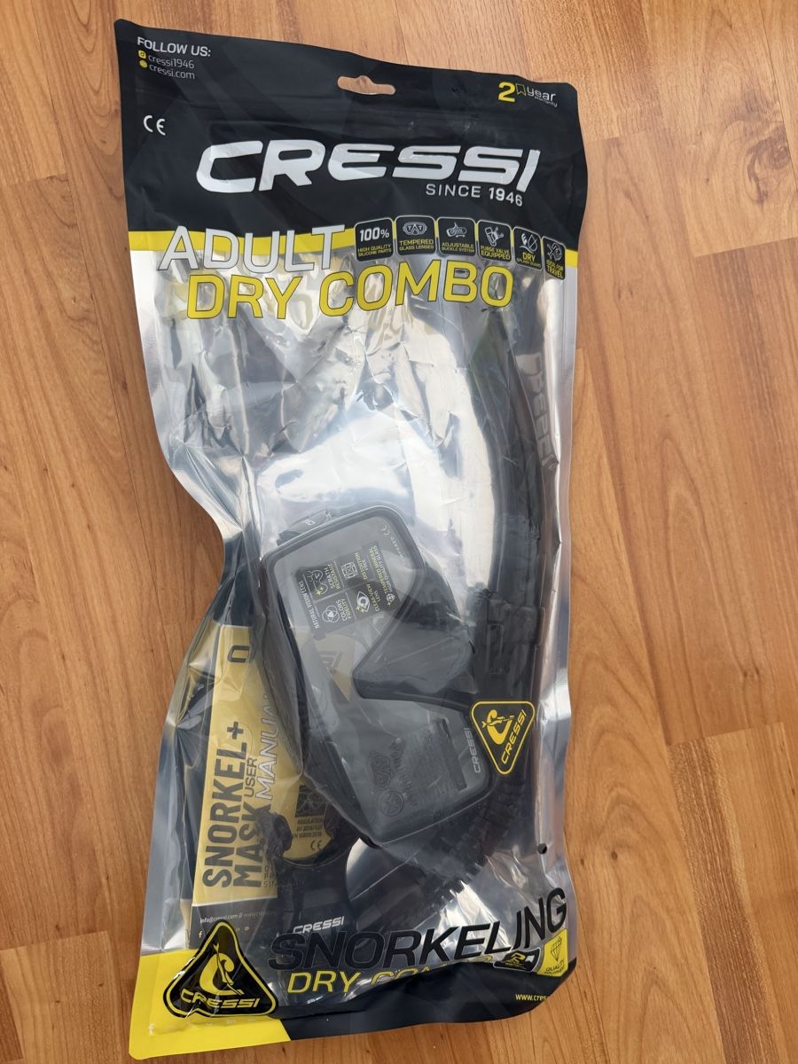 Cressi Mute per immersioni: Kit de plongée tuba + masque  Cressi – Nuovo e nell'imballaggio originale da Lausanne venduto da gio_qwg7