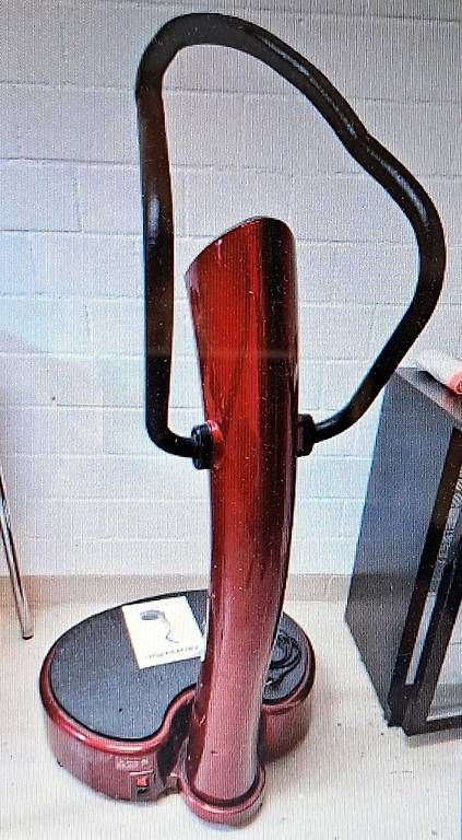 Vélos d'appartement: Duro Swiss Vibration Plate – D'occasion à Dietlikon par k.k.1.bluewin.ch 3