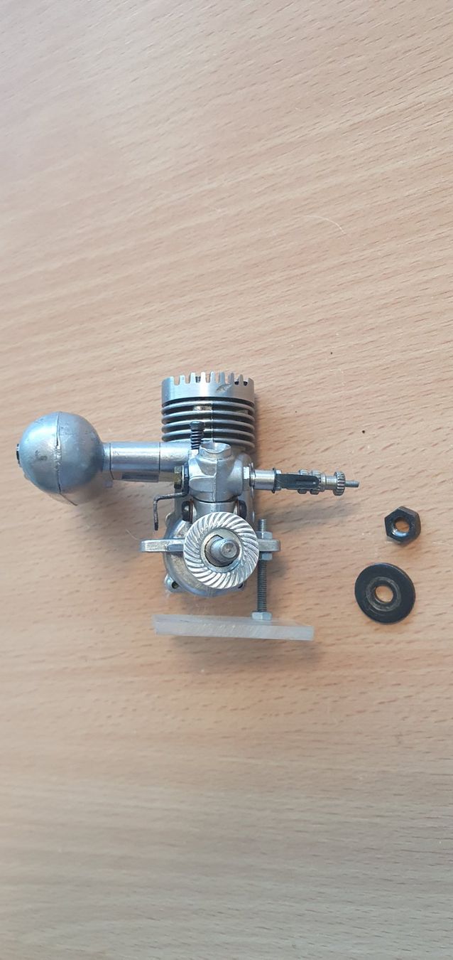 Modellismo RC: Modellmotor O.S. Max 10 – Usato da Grosswangen venduto da heus 6