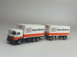HR-Wiking MAN Wechselkoffer Lastzug TNT