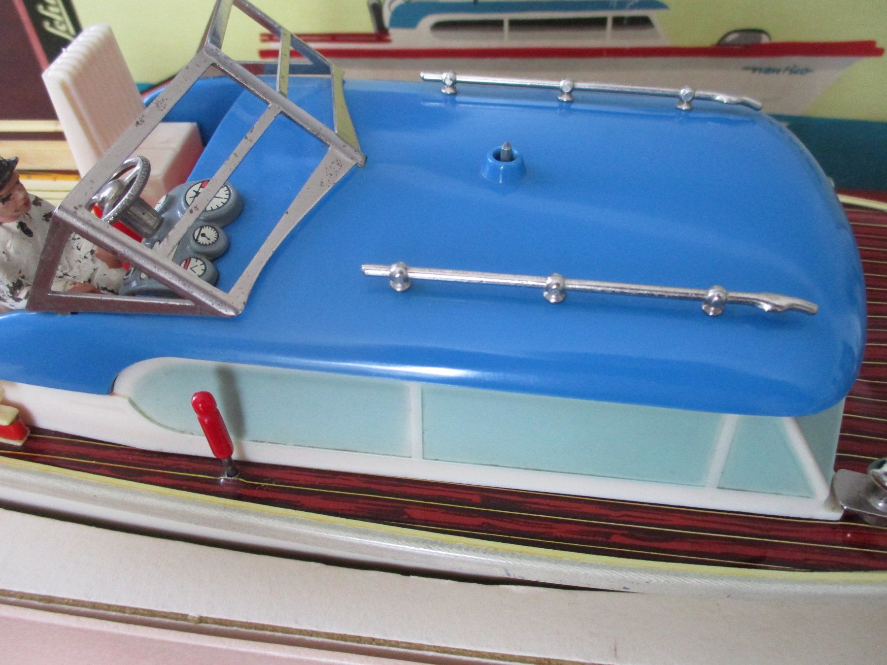 Schuco Giocattoli: SCHUCO Elektro Nautico 5550 Motorboot – Usato da Liestal venduto da Disc-Point 3