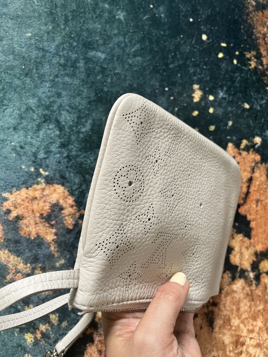 Louis Vuitton Sacs femmes: Louis Vuitton Pochette – Neuf (Voir description) à Hochdorf par Forestgreen 4