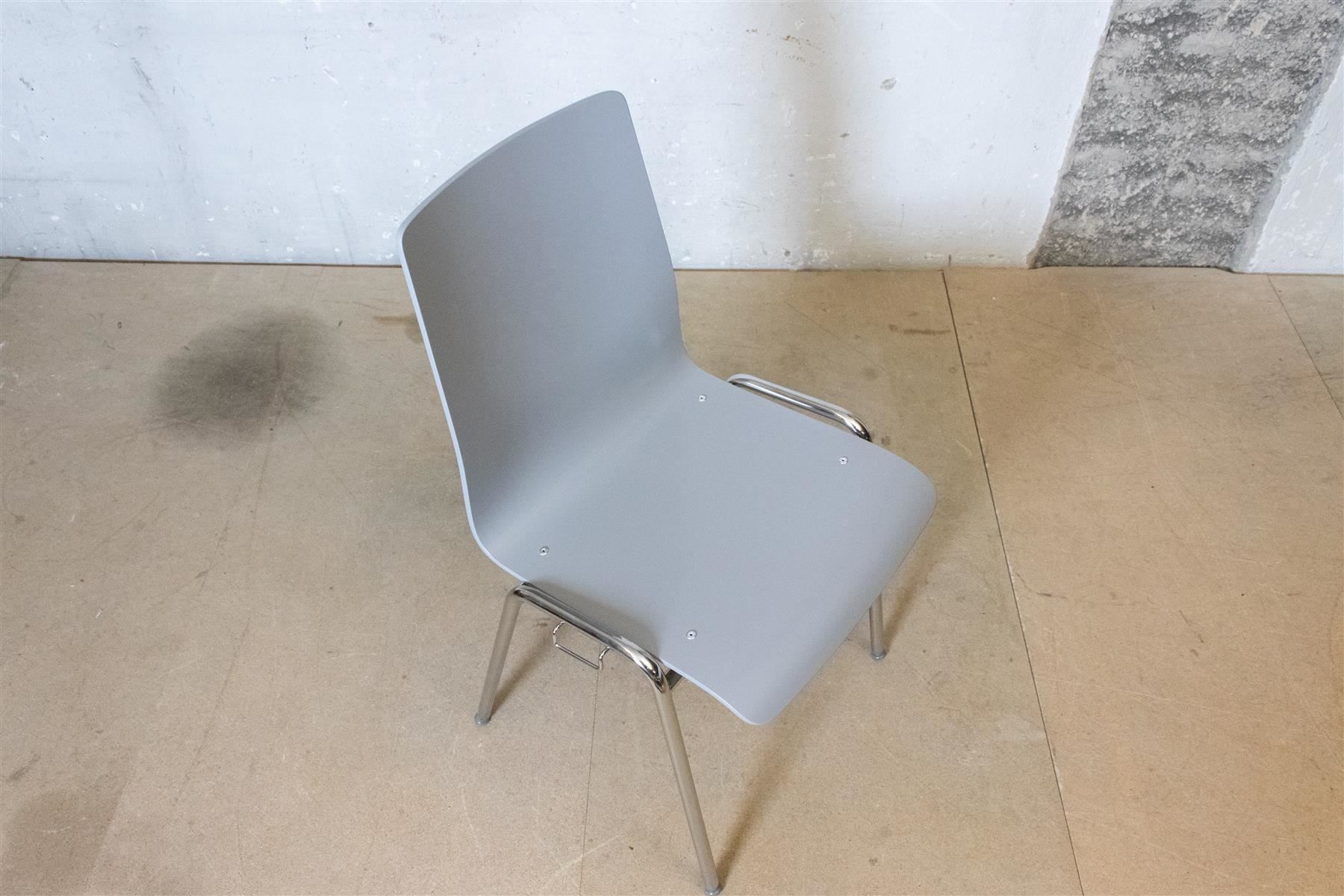 Horgen Glarus Sedie: Horgenglarus "Plenum" Stapelstuhl grau – Nuovo (secondo la descrizione) da Zürich venduto da ZuercherBrockenhaus 5