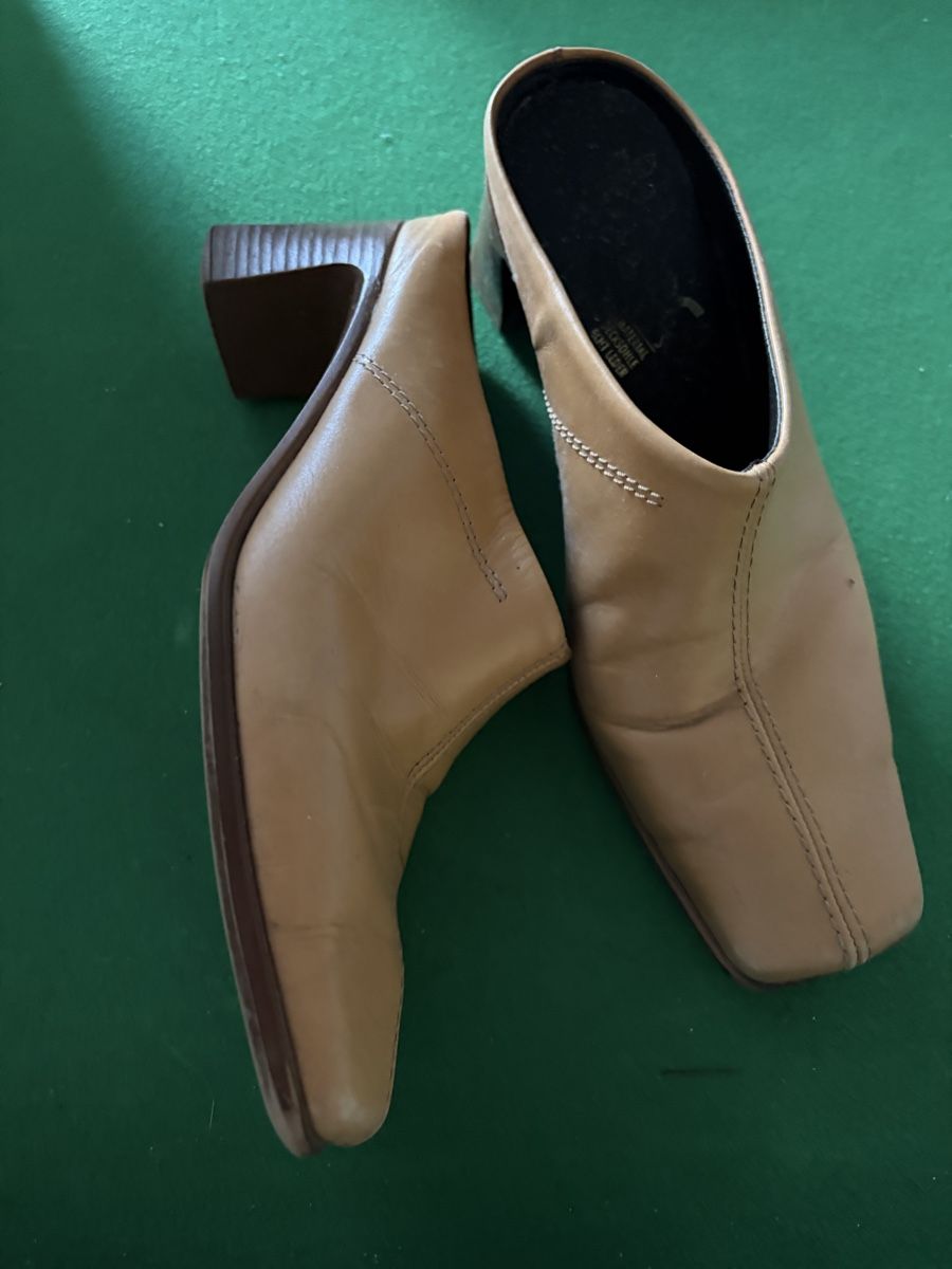 Scarpe da donna: Pantolette Gr. 38  – Usato da Lausen venduto da Re4649 1