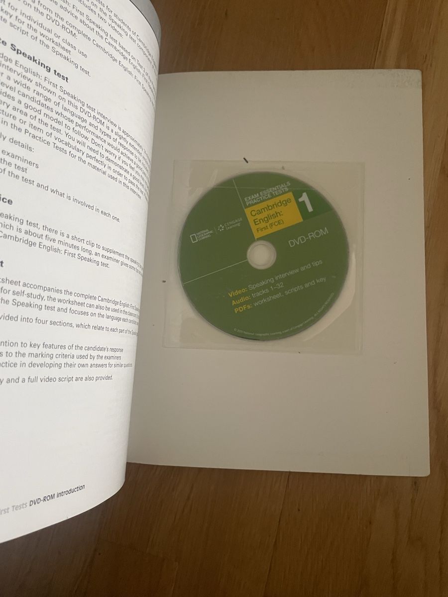 Libri: Cambridge English First FCE 1 – Nuovo (secondo la descrizione) da Zürich venduto da estela22 3