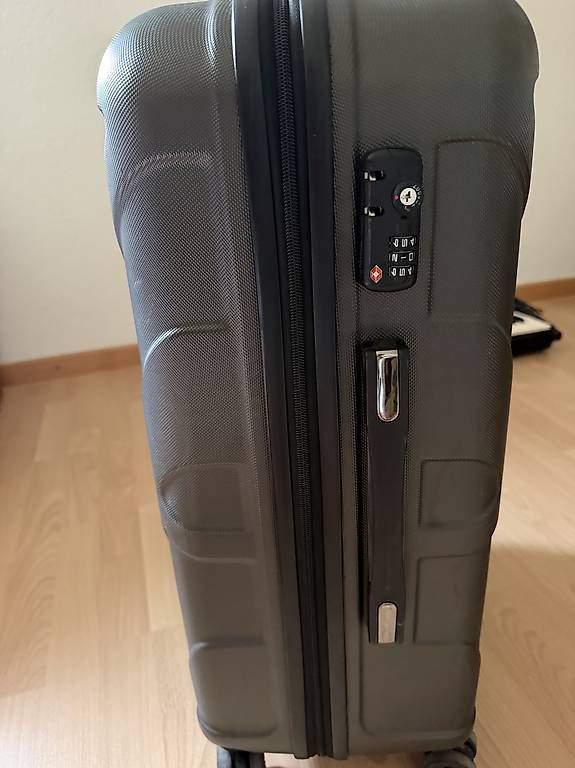 Valises de voyage: Koffer – D'occasion à Wilen b. Wil par Valerx 1